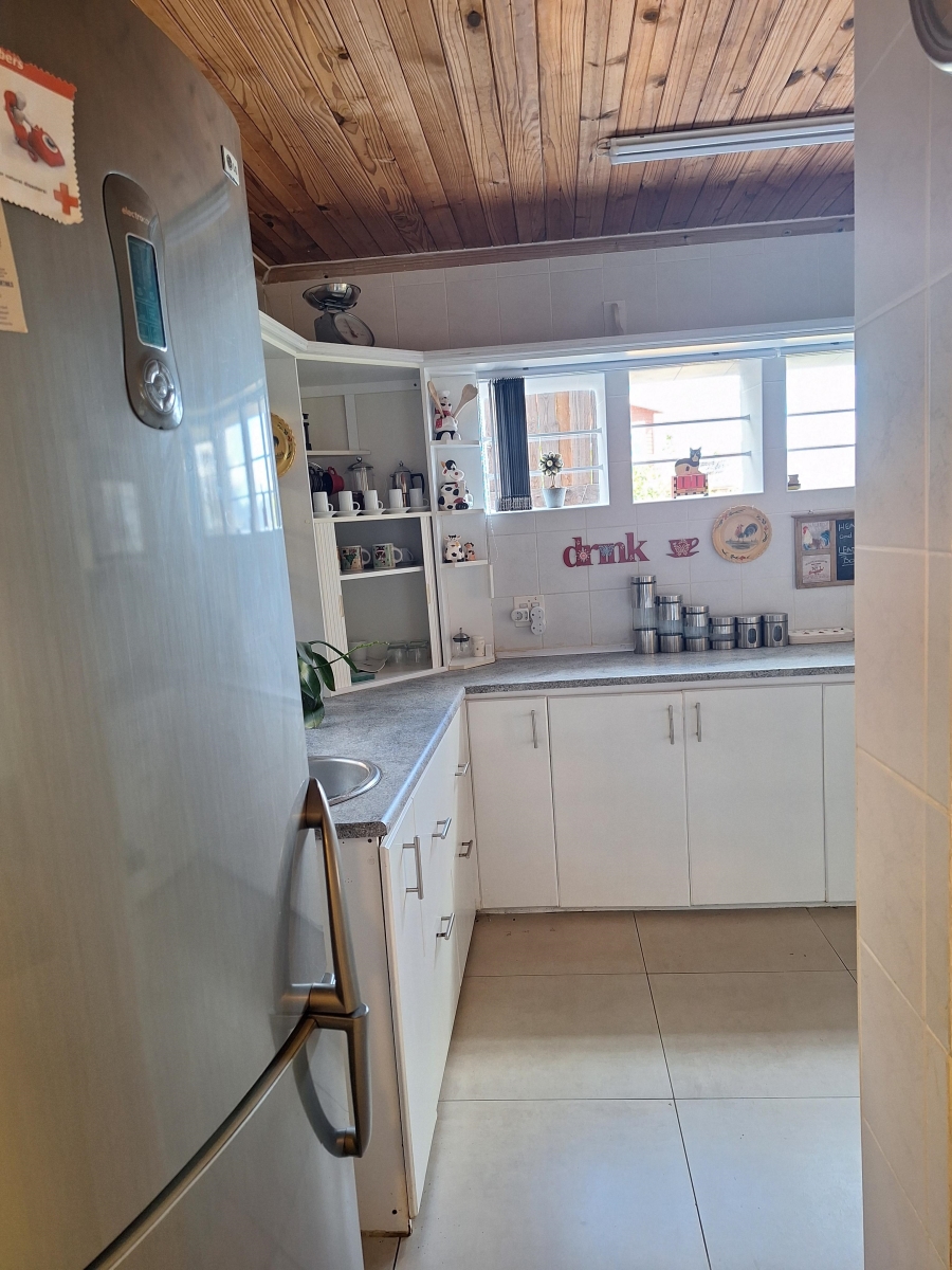 To Let 3 Bedroom Property for Rent in Fish Hoek Western Cape